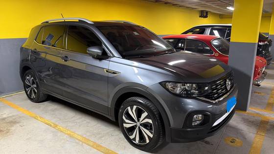 VOLKSWAGEN T-CROSS 1.4 250 TSI TOTAL FLEX HIGHLINE AUTOMÁTICO VOLKSWAGEN T-CROSS 1.4 250 TSI TOTAL FLEX HIGHLINE AUTOMÁTICO